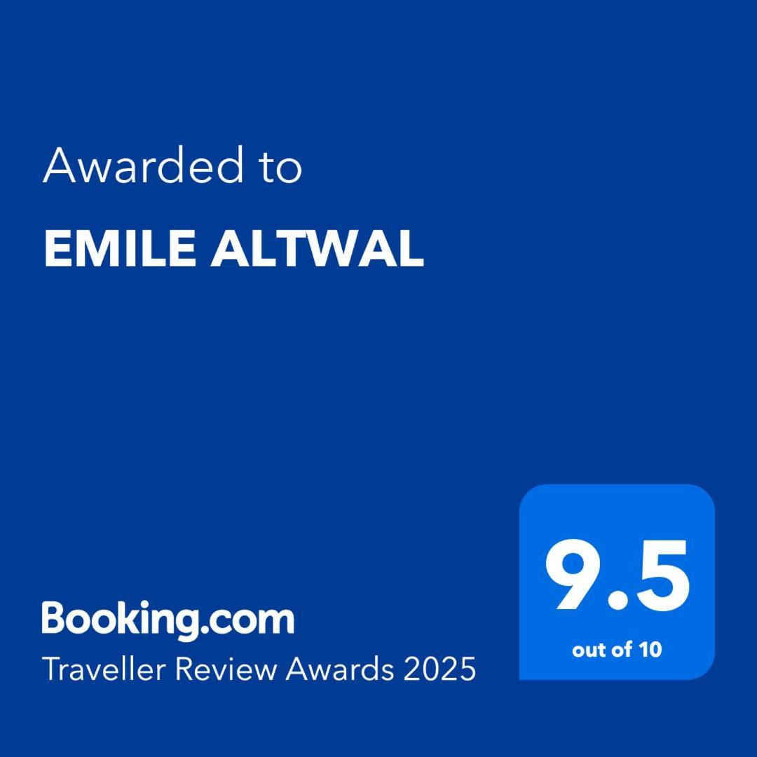 Hotel Emile Altwal Madaba Extérieur photo